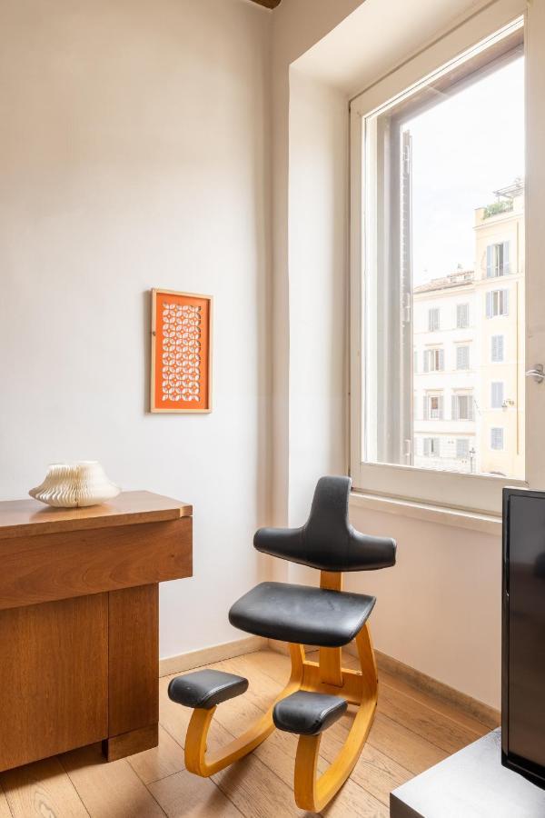 Modern Apartment In Campo De Fiori Roma Exterior foto