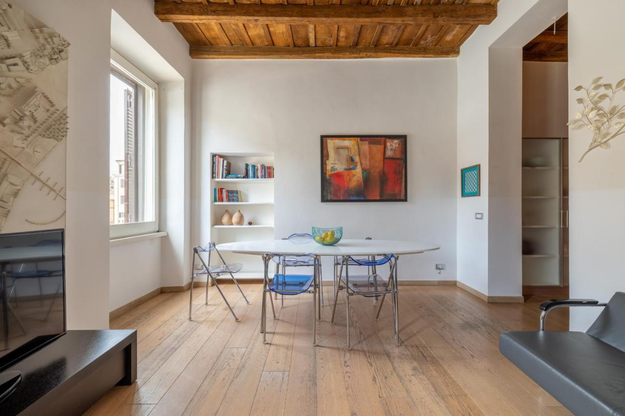 Modern Apartment In Campo De Fiori Roma Exterior foto
