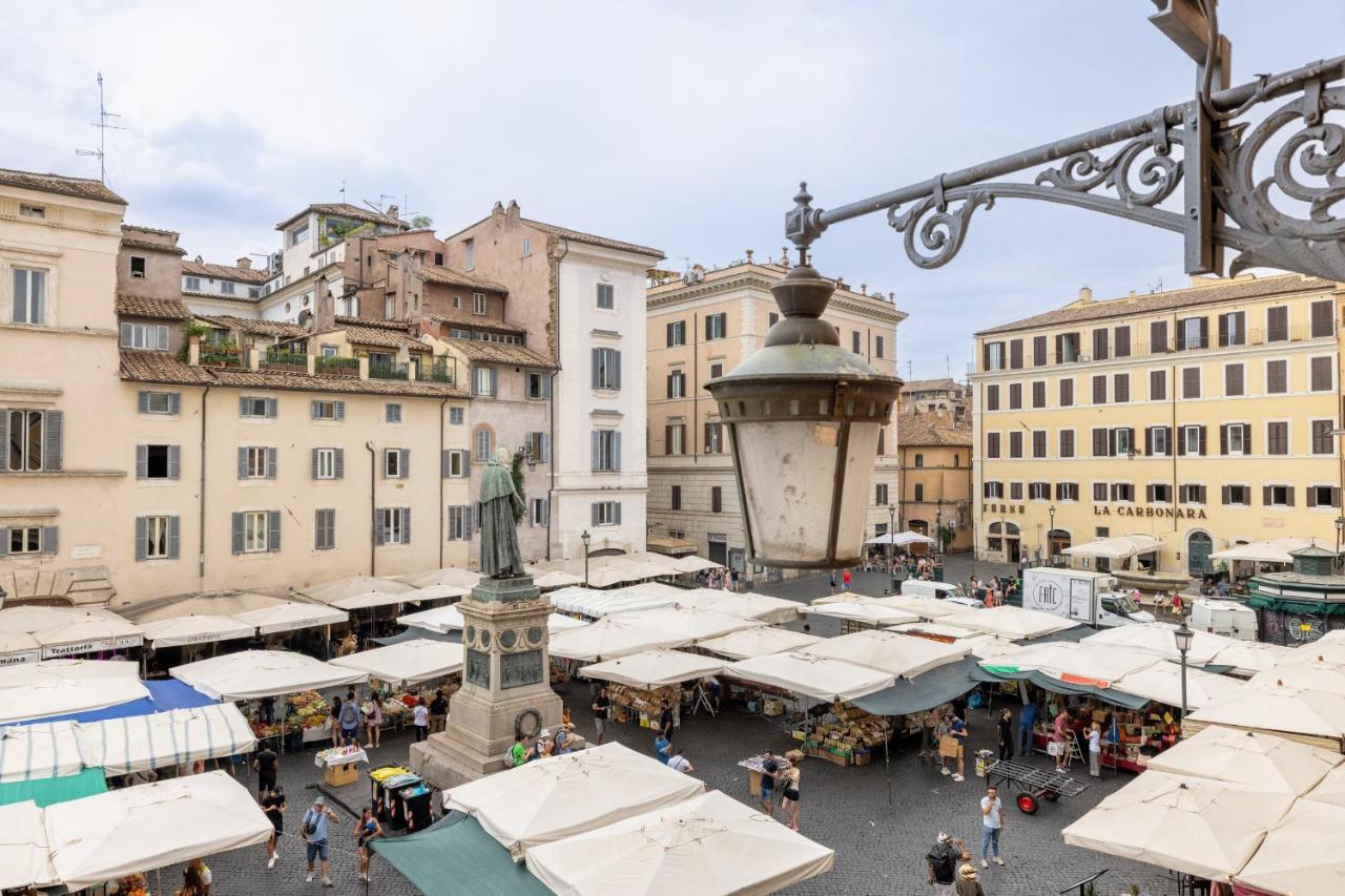 Modern Apartment In Campo De Fiori Roma Exterior foto